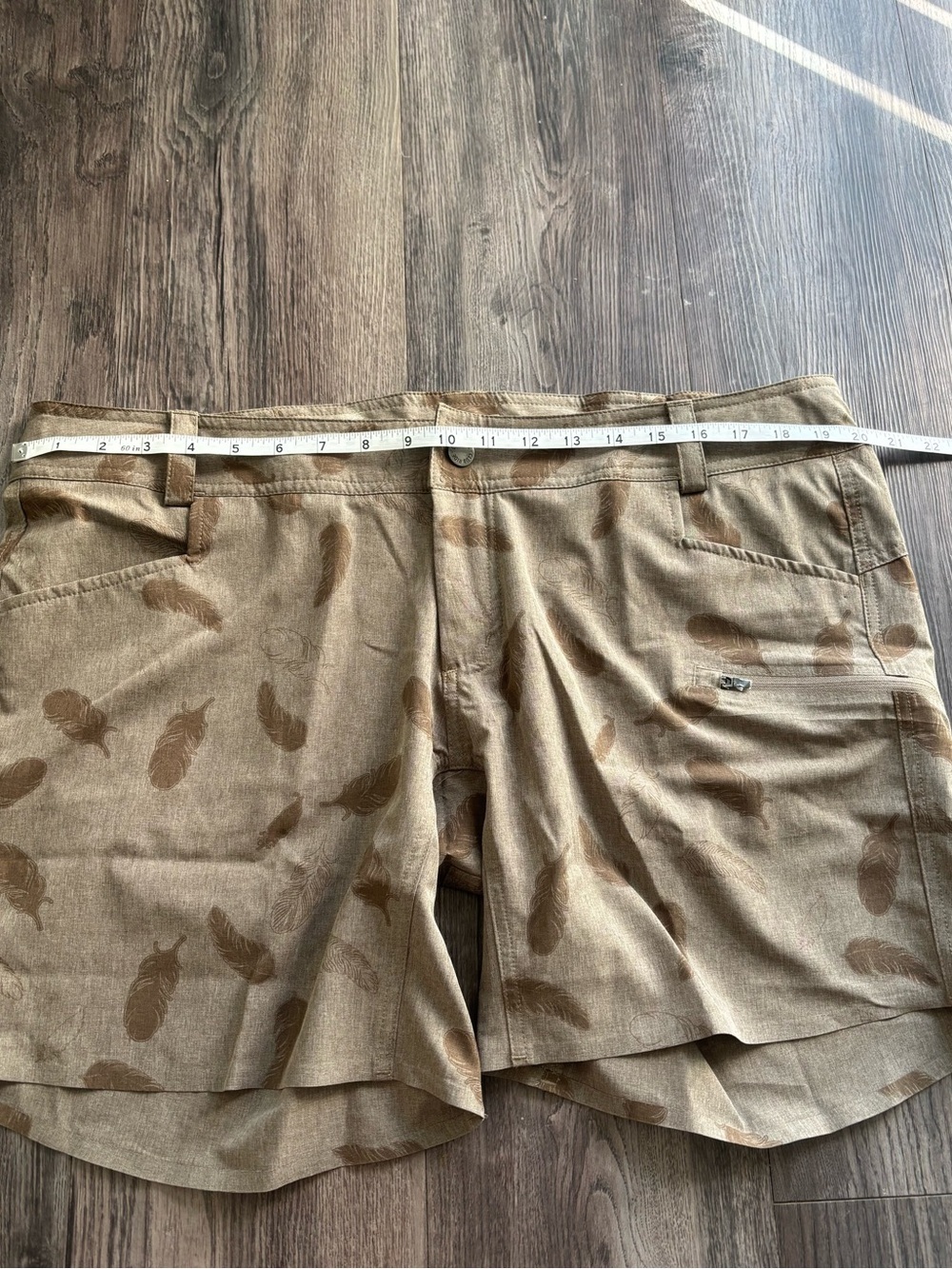 Club Ride Shorts - Picture 4 of 8